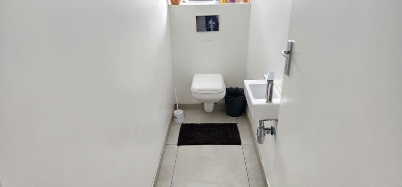 3 Bedroom Property for Sale in Glenhaven Western Cape